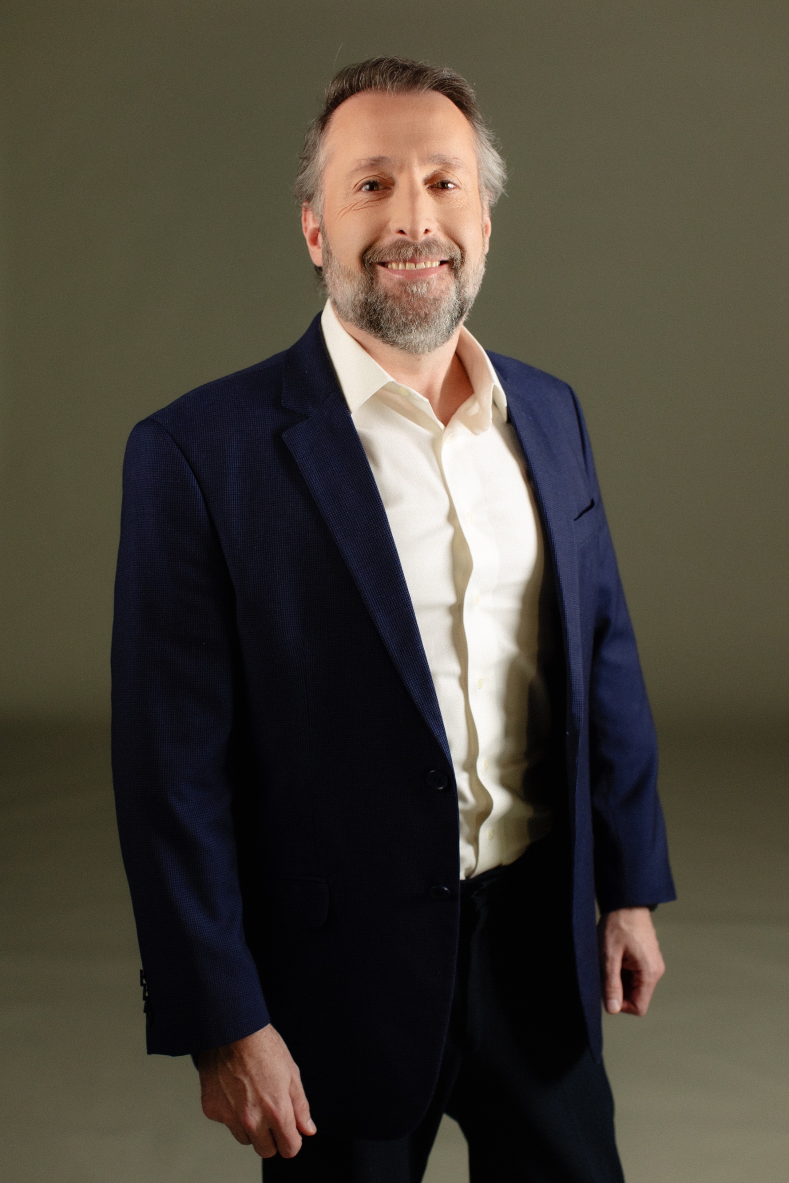 Dr. Henrique Elkis em atendimento